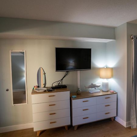 Oceanview Condo With Pool, Hot Tub, Balcony, Right On The Beach Myrtle Beach Eksteriør bilde