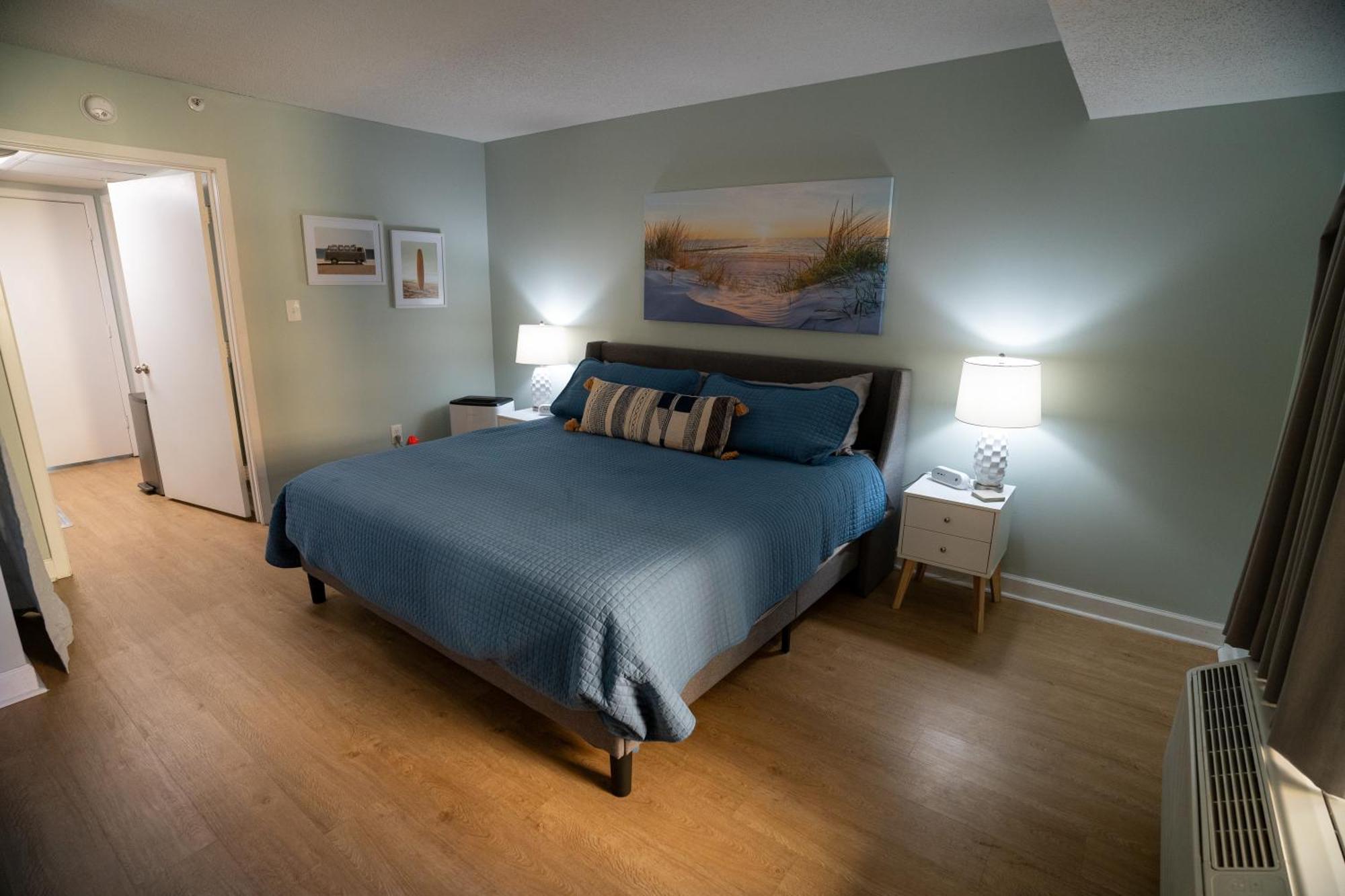 Oceanview Condo With Pool, Hot Tub, Balcony, Right On The Beach Myrtle Beach Eksteriør bilde